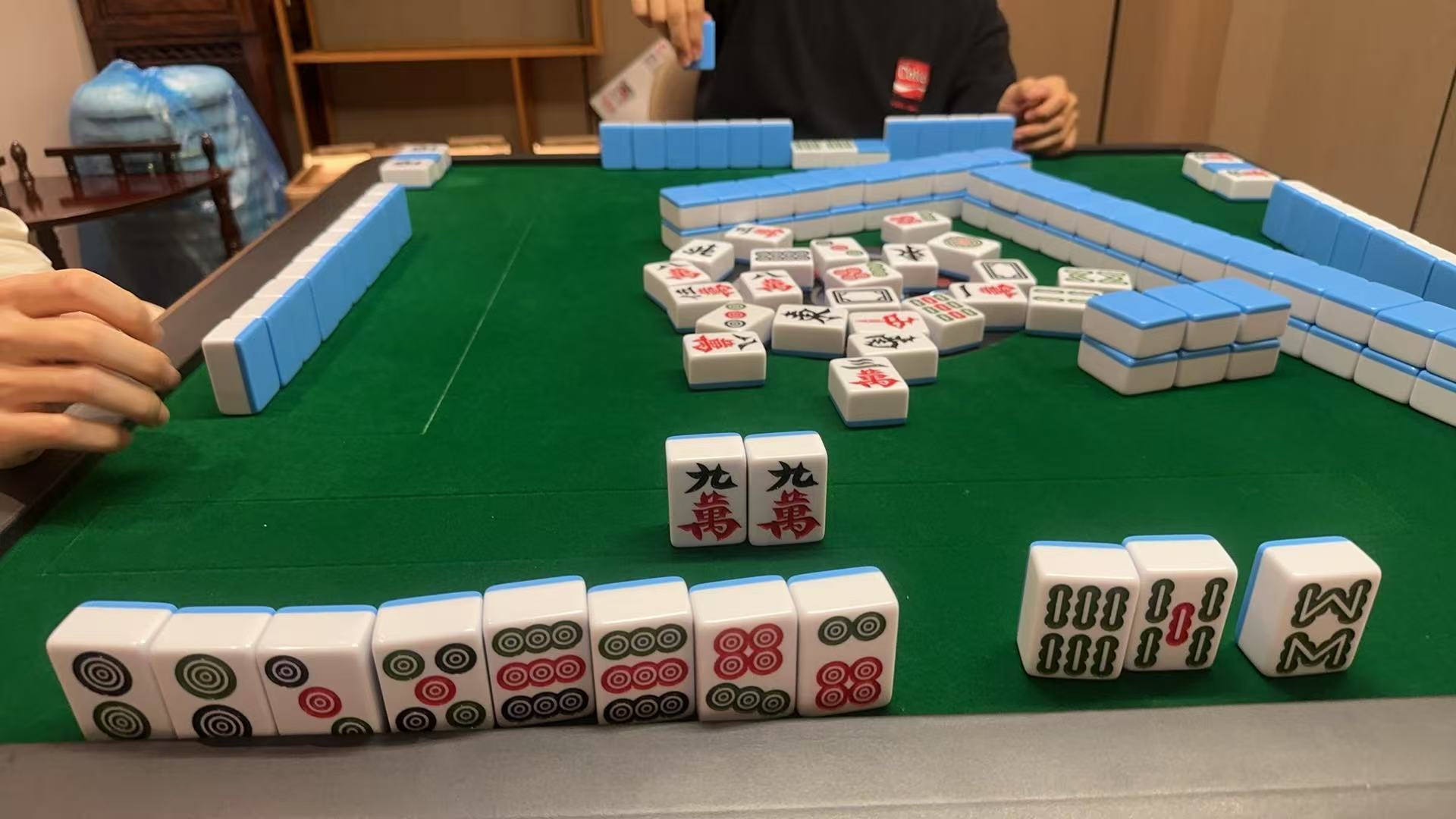 Mahjong table during a Freedom AI gathering